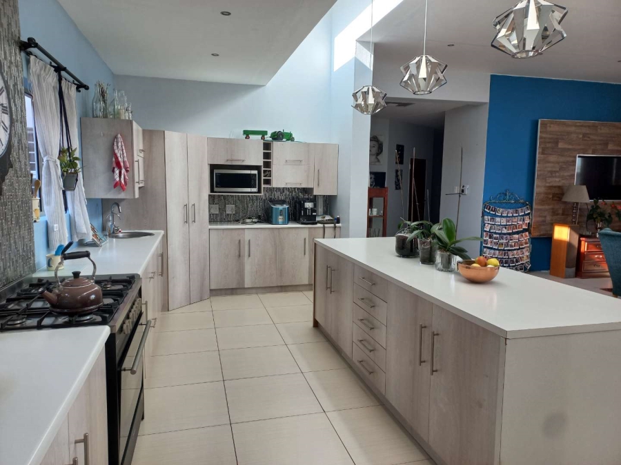 8 Bedroom Property for Sale in Keidebees Northern Cape